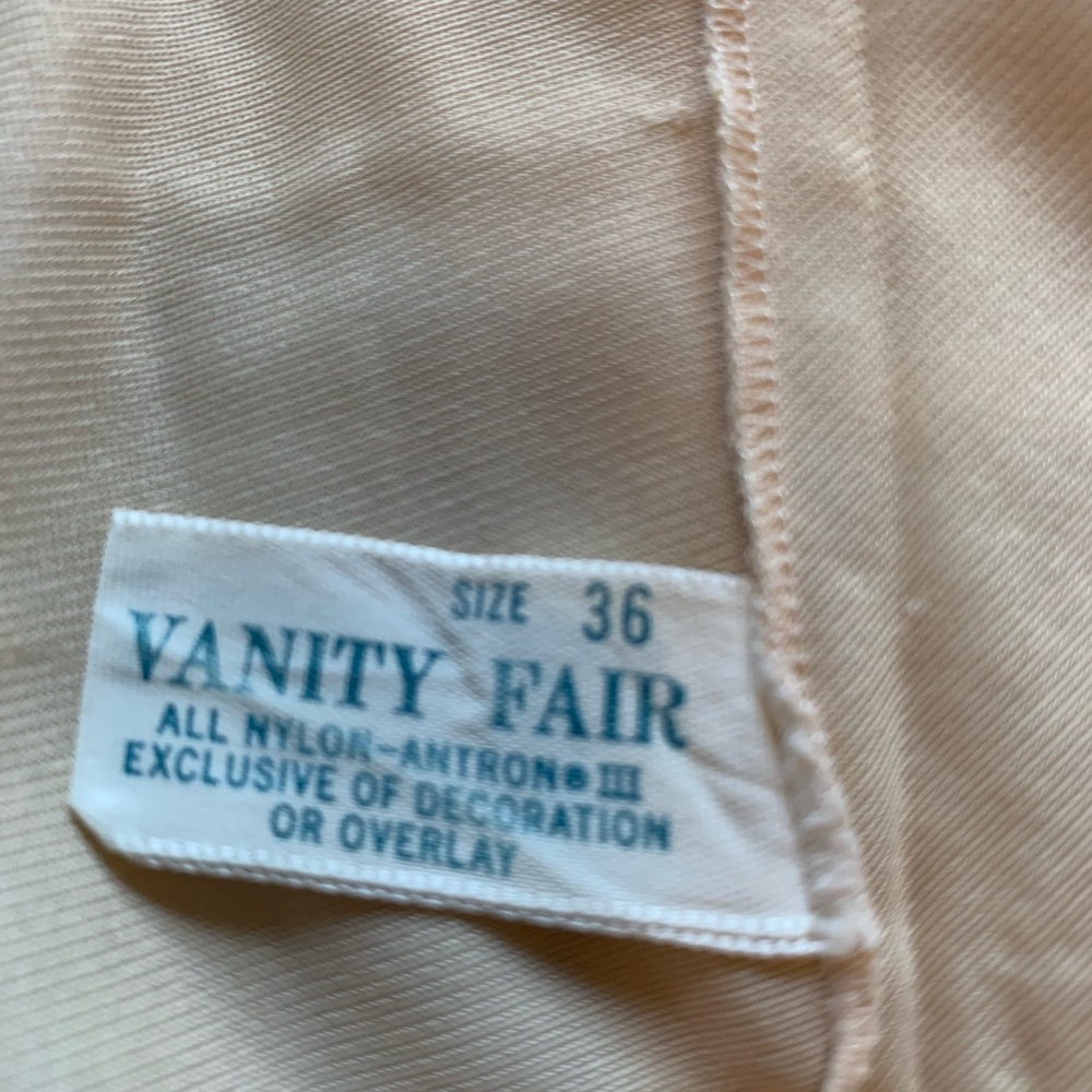 VINTAGE Slip - Picture 5 of 5
